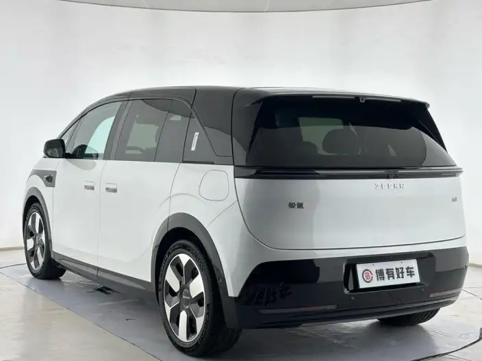 ZEEKR MIX 2025 Model 76kWh Smart Driving Edition – фото 5