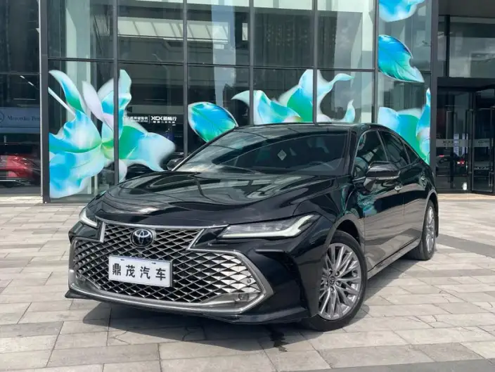 Toyota Avalon 2024 Model Intelligent Hybrid 2.5L E-CVT XLE Premium Edition – фото 1