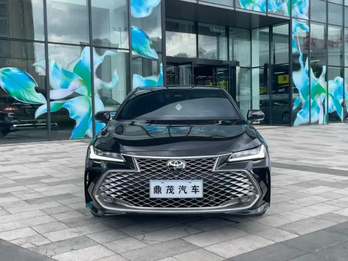 Toyota Avalon 2024 Model Intelligent Hybrid 2.5L E-CVT XLE Premium Edition – фото 2