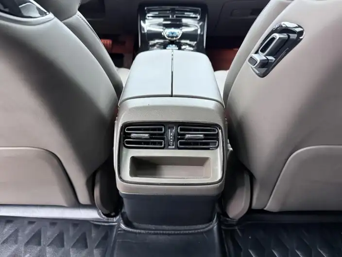 BYD Han EV 2024 Model Honor Edition 506KM Noble Model – фото 10