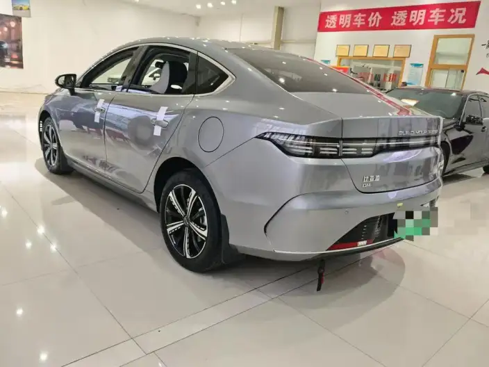 BYD Destroyer 05 2024 Model Honor Edition DM-i 120KM Luxury Model – фото 4
