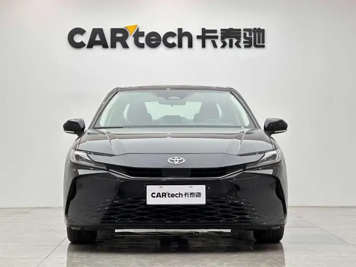 Toyota Camry 2024 Model Hybrid 2.0HGVP Deluxe Edition – фото 2