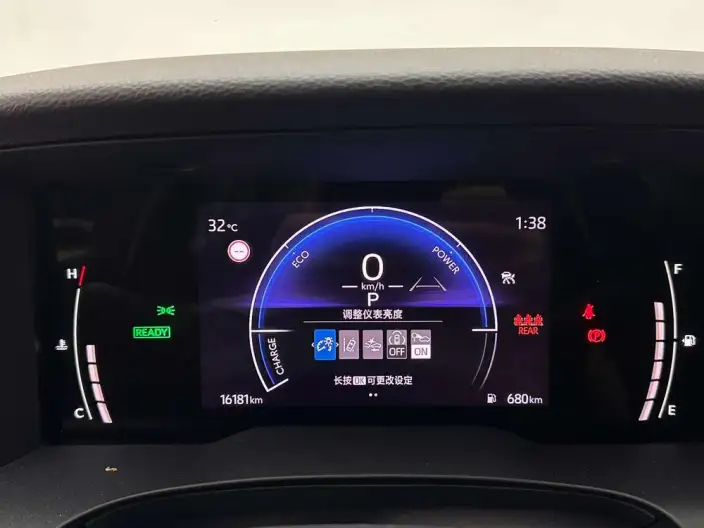 Toyota Camry 2024 Model Hybrid 2.0HGVP Deluxe Edition – фото 10