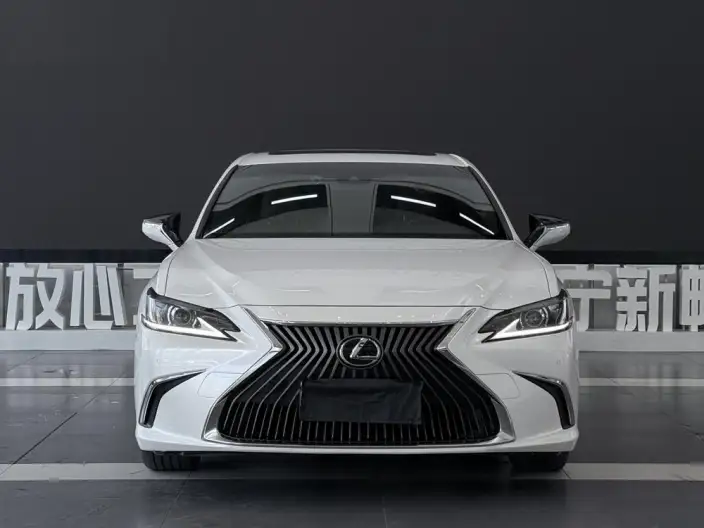 Lexus ES 2020 Model 200 Superior Edition China VI – фото 2