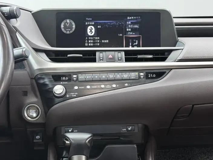 Lexus ES 2020 Model 200 Superior Edition China VI – фото 10