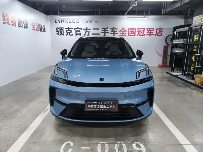 Lynk & Co 08 EM-P 2026 Model 210 4WD Performance Ultra H7