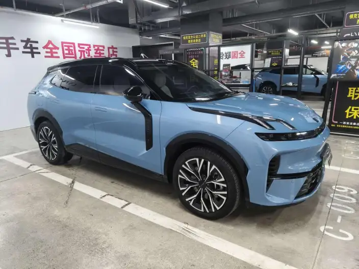 Lynk & Co 08 EM-P 2026 Model 210 4WD Performance Ultra H7