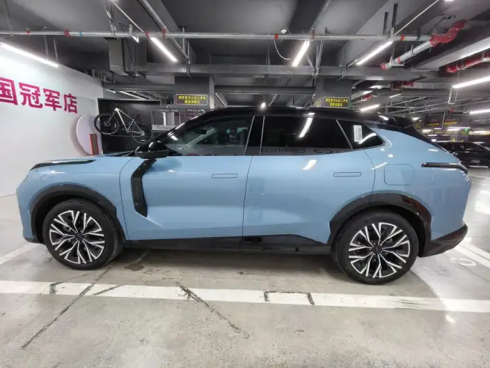 Lynk & Co 08 EM-P 2026 Model 210 4WD Performance Ultra H7
