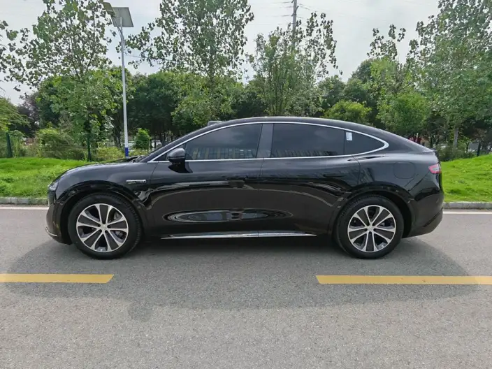 Luxeed R7 2024 Model EV 100kWh Max Rear Drive Edition – фото 3