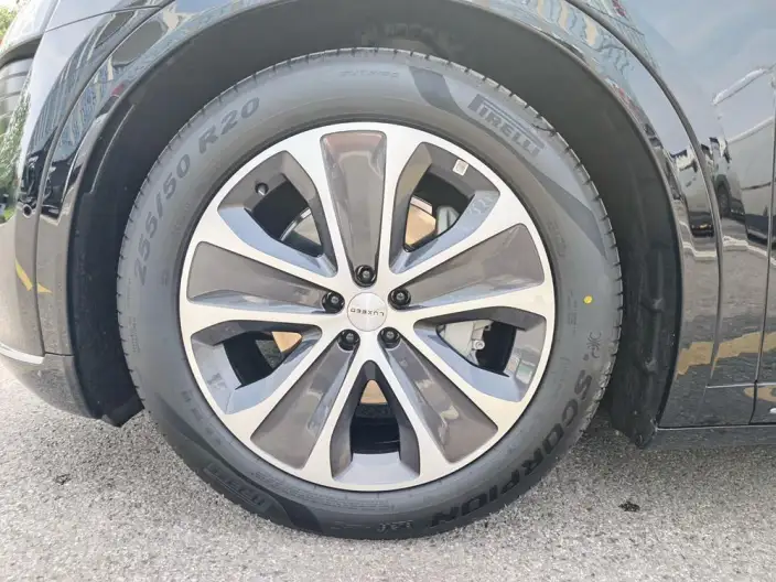 Luxeed R7 2024 Model EV 100kWh Max Rear Drive Edition – фото 10