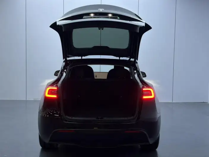 Model Y 2023 Model Rear-wheel drive version – фото 10