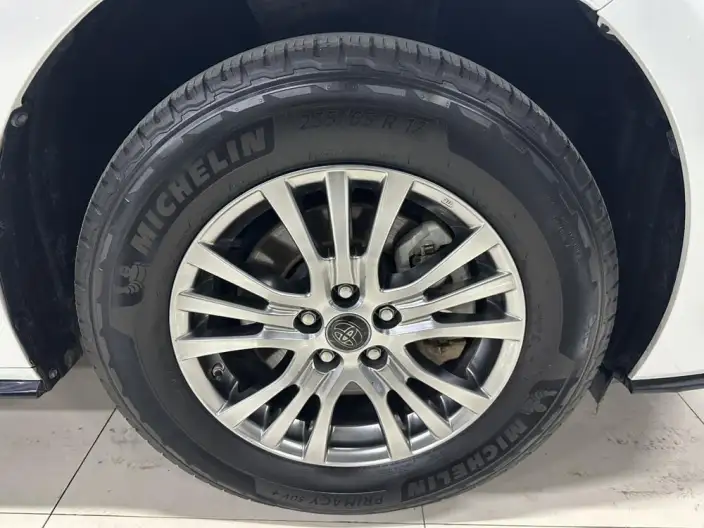 Toyota Sienna 2021 Model 2.5L Hybrid Premium Edition – фото 7