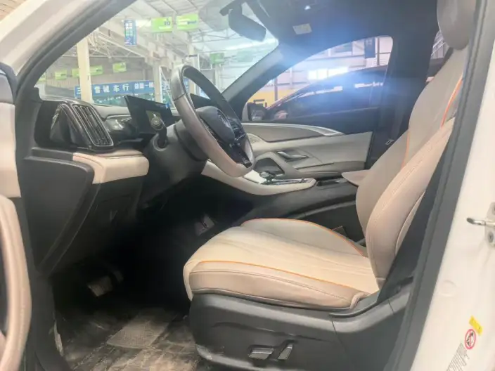 BYD Song Pro DM 2024 Model DM-i Honor Edition 71km Pilot Model – фото 8