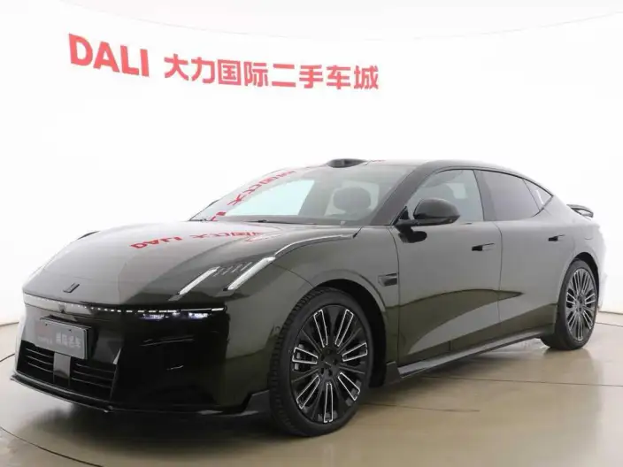 Lynk & Co 10 EM-P 2025 Model 240 4WD Ultra Sports Edition
