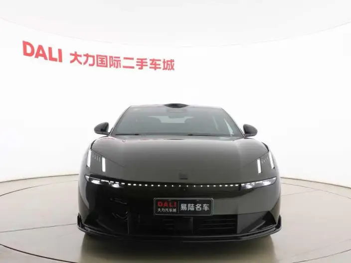 Lynk & Co 10 EM-P 2025 Model 240 4WD Ultra Sports Edition