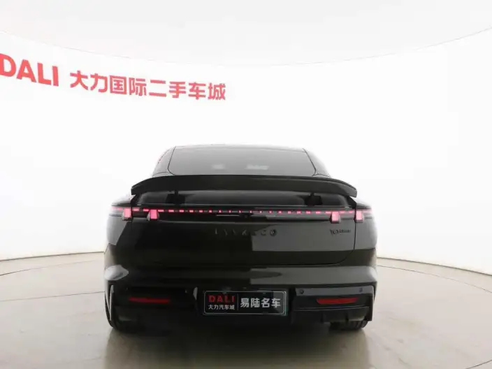 Lynk & Co 10 EM-P 2025 Model 240 4WD Ultra Sports Edition – фото 6