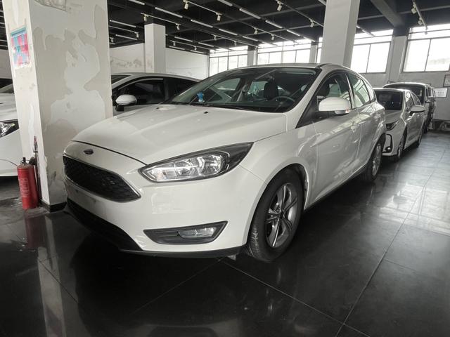 Ford Focus 2015 модификация лян кузов 1.6L автоматическое Com f ort – фото 1