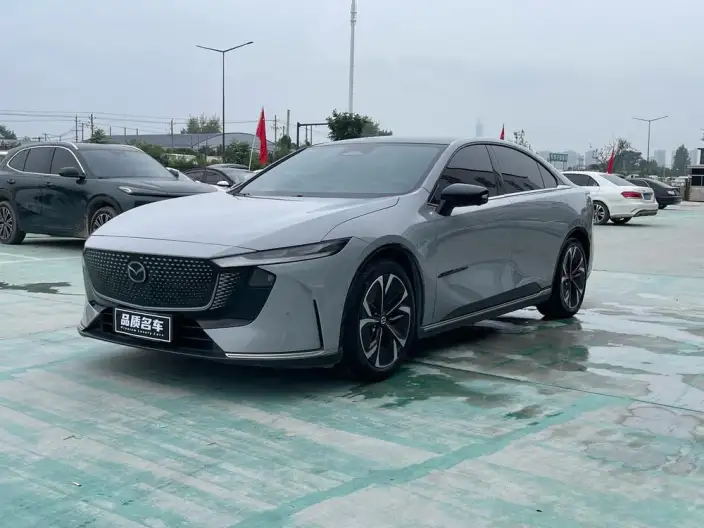 **Mazda EZ-6** 2024 Model EV 600 Zhizun Edition – фото 1