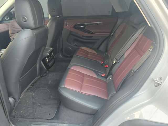 Land Rover Range Rover Evoque 2023 L 249PS R-Dynamic Luxury – фото 12