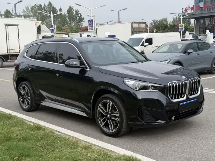 BMW X1 2025 Model sDrive25Li M Sports Set – фото 3