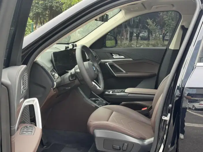 BMW X1 2025 Model sDrive25Li M Sports Set – фото 8