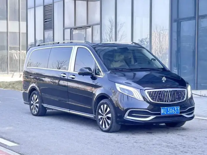 Viano 2021 Model 2.0T Elite Edition 7 seat – фото 3