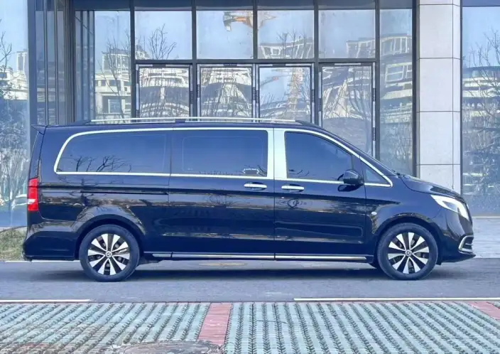 Viano 2021 Model 2.0T Elite Edition 7 seat – фото 8