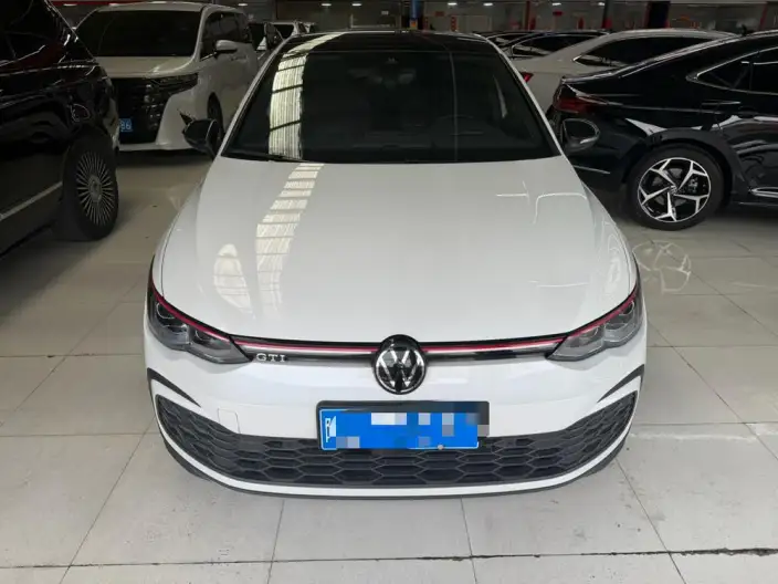 Volkswagen Golf GTI 2021 Model 380TSI DSG GTI – фото 2