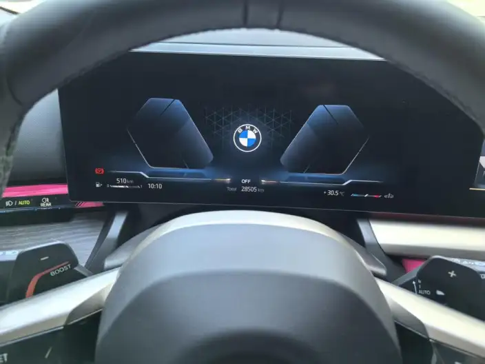 BMW 5 Series 2026 Model 530Li Exclusive Model M Sports Set – фото 6