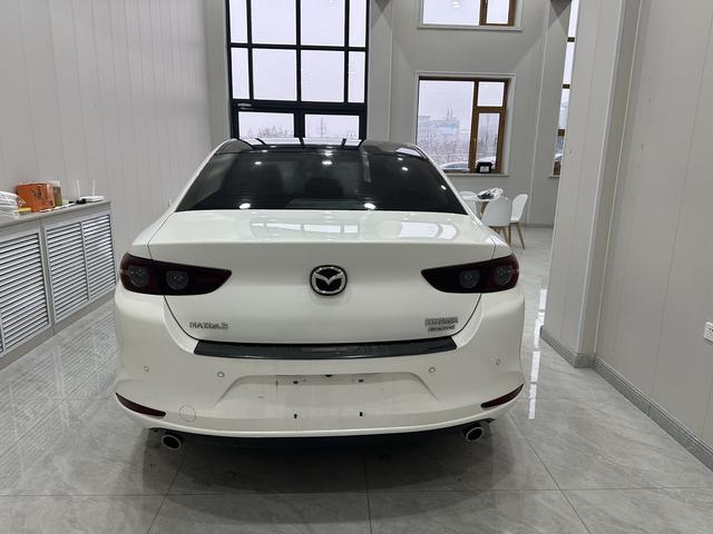 Mazda3 Axela 2022 2.0L Automatic Zhi Qing – фото 5