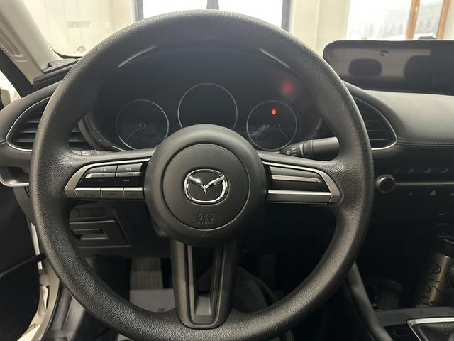 Mazda3 Axela 2022 2.0L Automatic Zhi Qing – фото 9