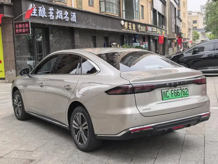 Geely Star Edition 6 2026 Model EM 125km Tiggo + Edition – фото 3