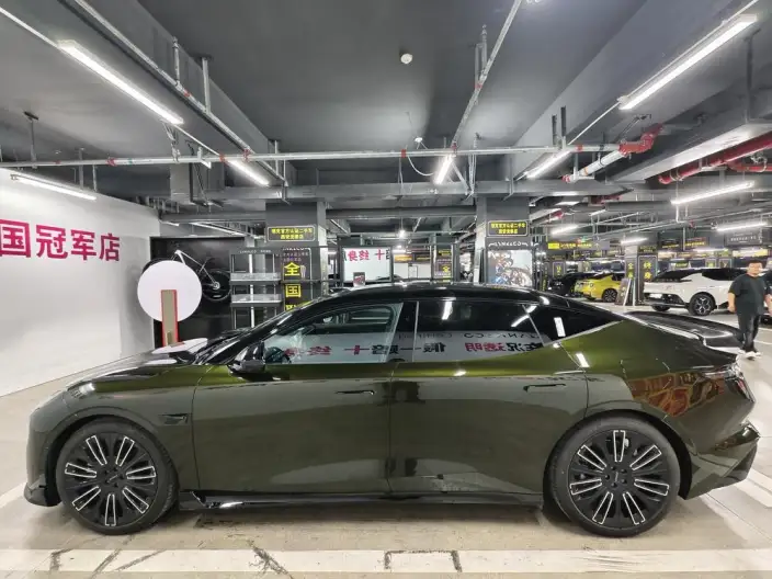 Lynk & Co 10 EM-P 2025 Model 240 4WD Ultra Sports Edition
