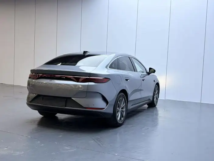 QinL EV 2025 Model 470KM Leading Model – фото 6