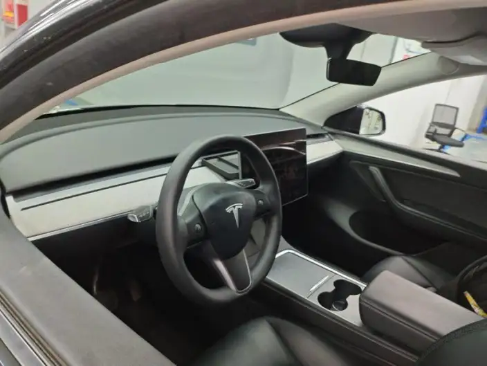Model Y 2024 Model Rear-wheel drive version – фото 6