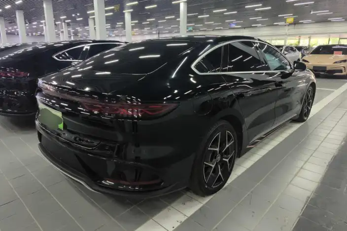 BYD Han EV 2024 Model Honor Edition 715KM Flagship Model – фото 3