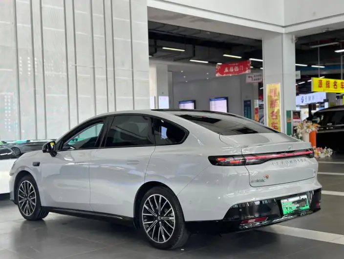 Leapmotor B01 2025 Model 550 Yuexiang Edition – фото 4