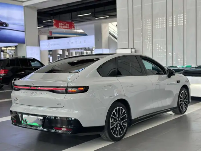 Leapmotor B01 2025 Model 550 Yuexiang Edition – фото 6