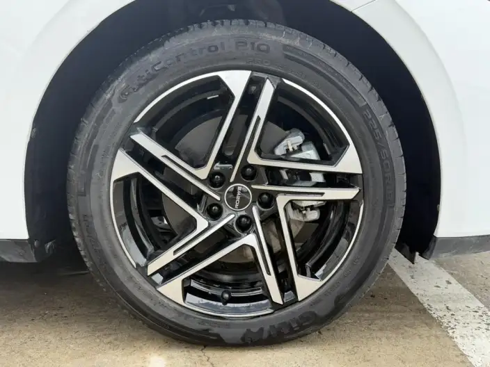 Roewe D7 DMH 2023 Model 125 Beyond Edition – фото 7