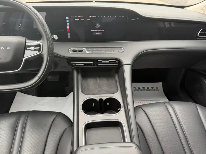 Roewe D7 DMH 2023 Model 125 Beyond Edition – фото 8
