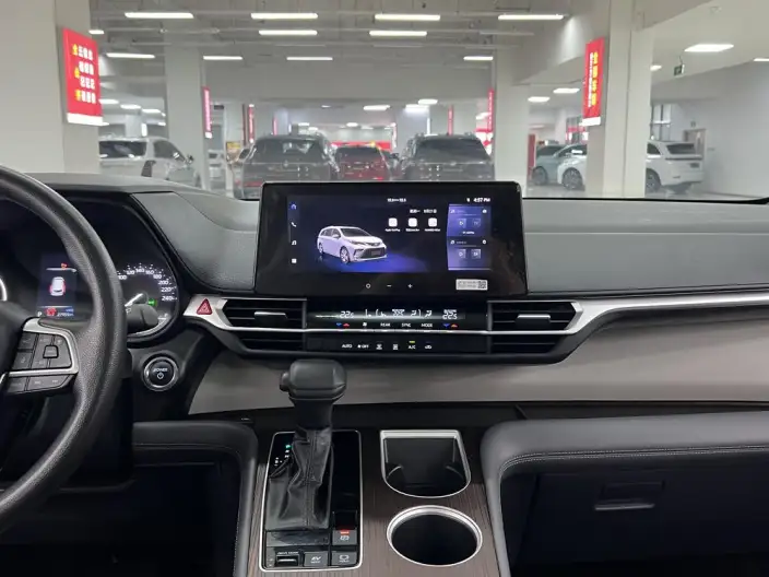 Granvia 2024 Model Intelligent Hybrid 2.5L 2WD Comfort Edition – фото 9