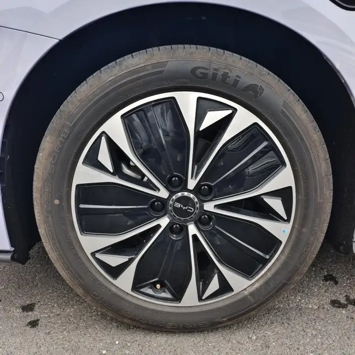 BYD Seal 07EV 2026 Model 705 Flagship Model – фото 7
