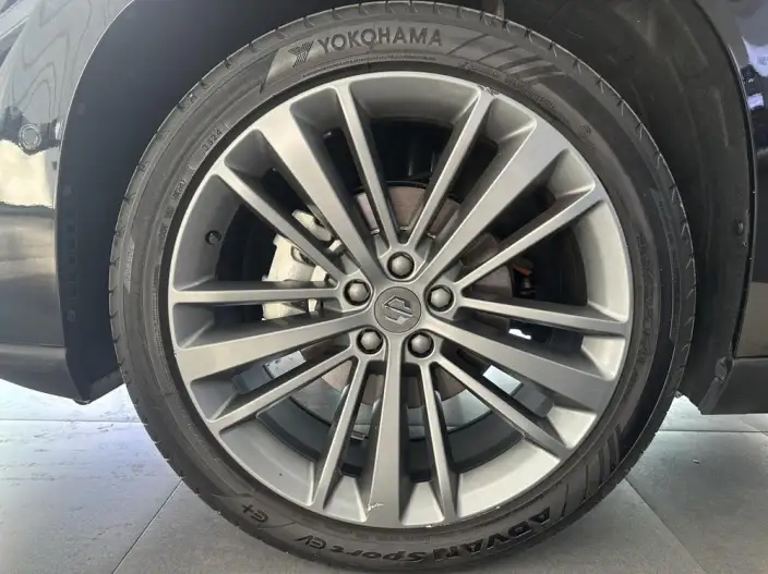 Leapmotor C16 2024 Model EV Edition 520 Exclusive Edition – фото 10