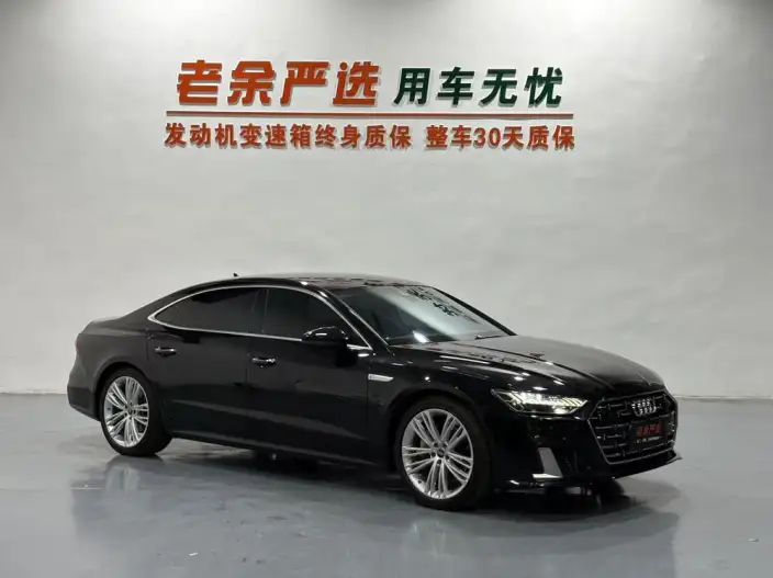 Audi A7 L 2024 Model 45 TFSI quattro Luxury Model – фото 3