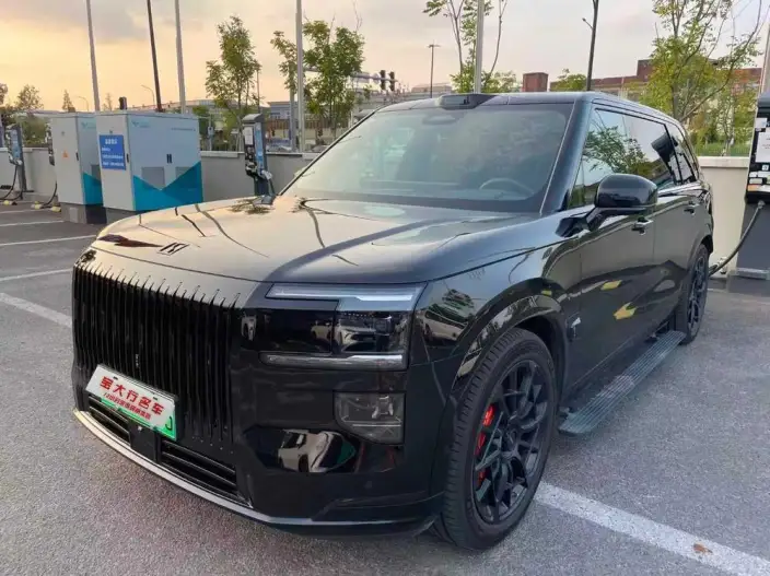 ZEEKR 9X 2025 Model Obsidian Black Edition 70kWh VI seat – фото 1