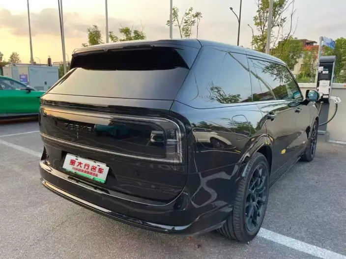 ZEEKR 9X 2025 Model Obsidian Black Edition 70kWh VI seat – фото 4