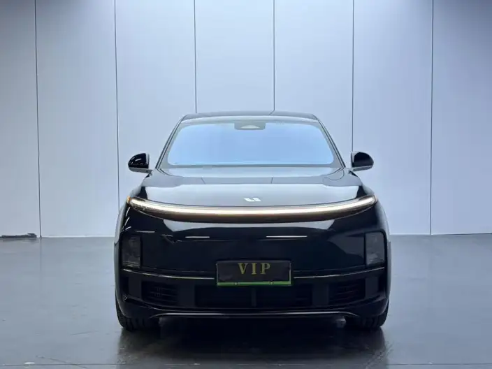 Li Auto L8 2024 Model Pro Edition