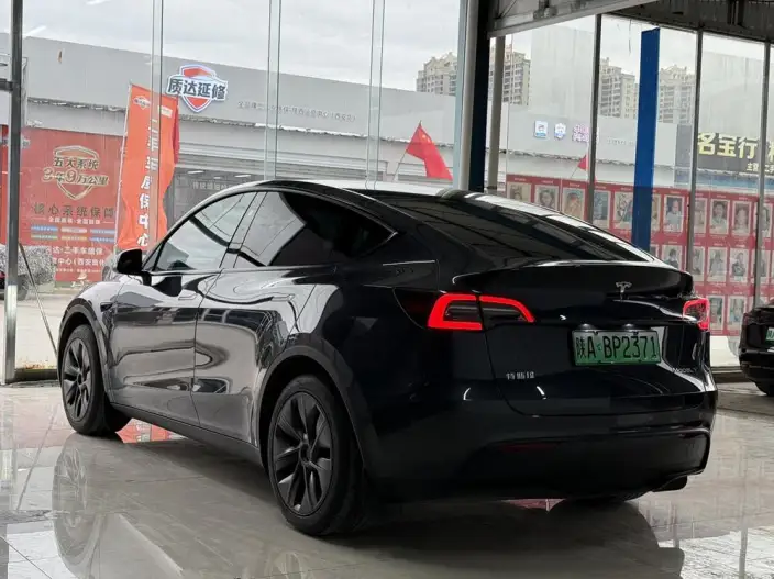 Model Y 2024 Model Rear-wheel drive version – фото 4