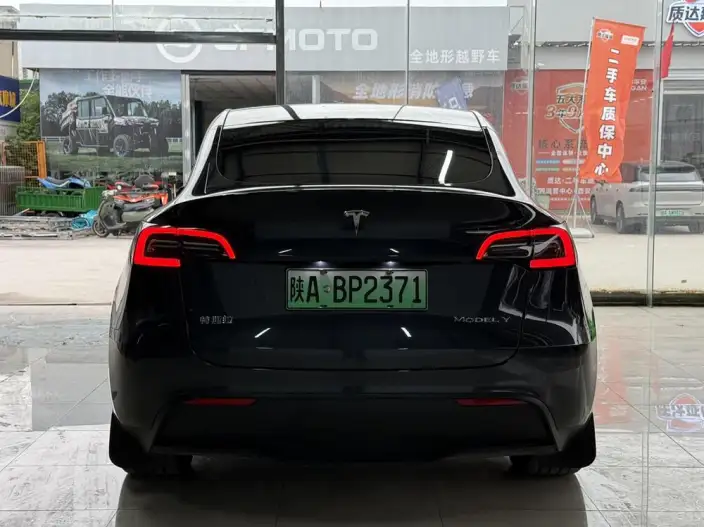 Model Y 2024 Model Rear-wheel drive version – фото 5