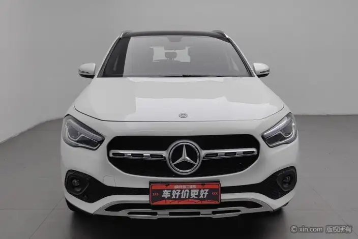 Mercedes-Benz GLA 2020 Model GLA 200 – фото 2